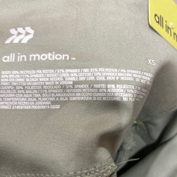 In Motion High Rise Leggings - Picture 3 of 11